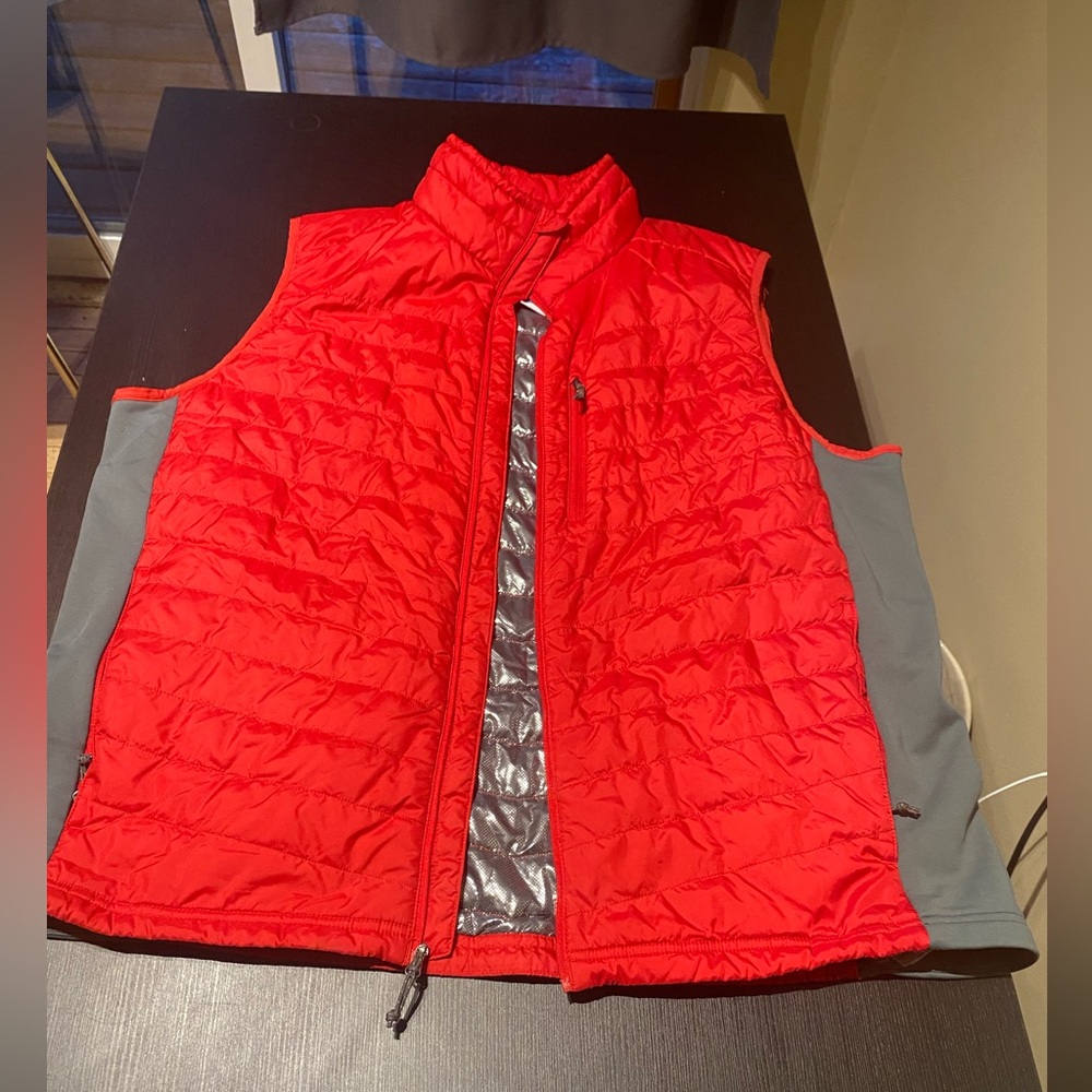 Colombia Vest Omni Shield